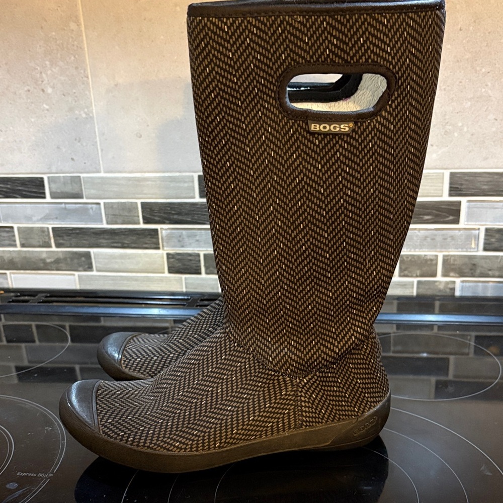 Bogs Women's Herringbone Patterned Winter Boots W… - image 1